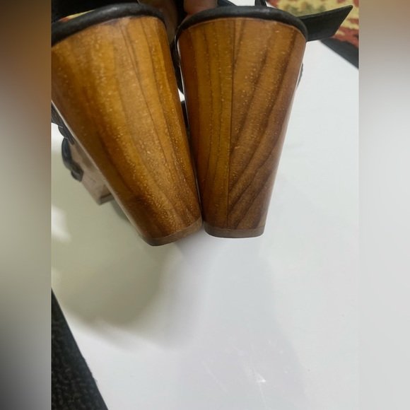 Cordani Black Clogs 9.5 - Picture 7 of 13